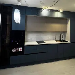 Кухня Софт Темно-Синий профиль Gola